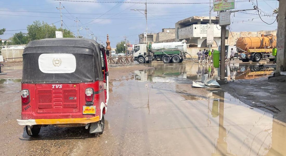 غرق القرنة يطلق “النفير العام”.. حتى “نفط البصرة” تفرغت للأمطار غير المعتادة (صور)