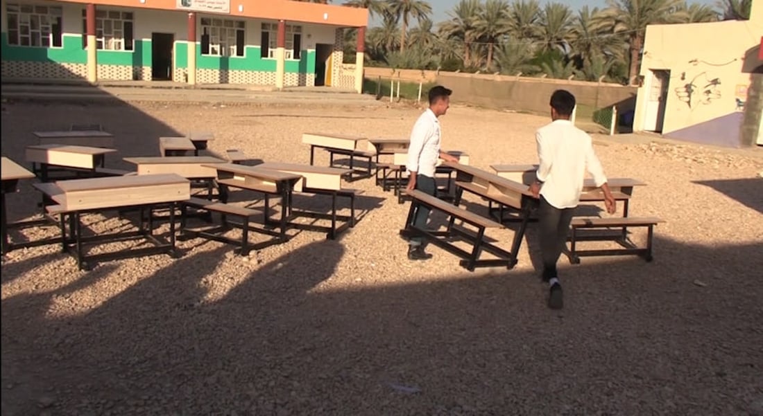 رجل أعمال يتبرع بـ1000 رَحلة لفك الاختناق في مدارس بابل (صور)