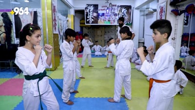 فيديو: 4 فتيات في الديوانية يتفوقن على الذكور في ألعاب القتال والكيوكوشنكاي