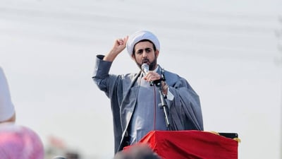 قائد حراك الصادق يتراجع عن قرار اعتزال التظاهرات استجابة للضغط الجماهيري