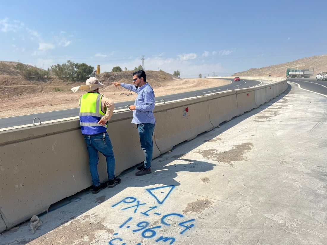 لە بەردەم بەنزینخانەكەی بەنداوی دێوانە لە دەربەندیخان تاسە دروستكراوە و لادانی کاتی هەیە