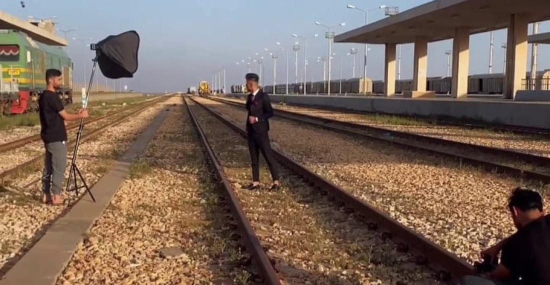 صور: خيام الكورنيش وقطارات وبيوت عتيقة تجذب محبي جلسات التصوير في حديثة