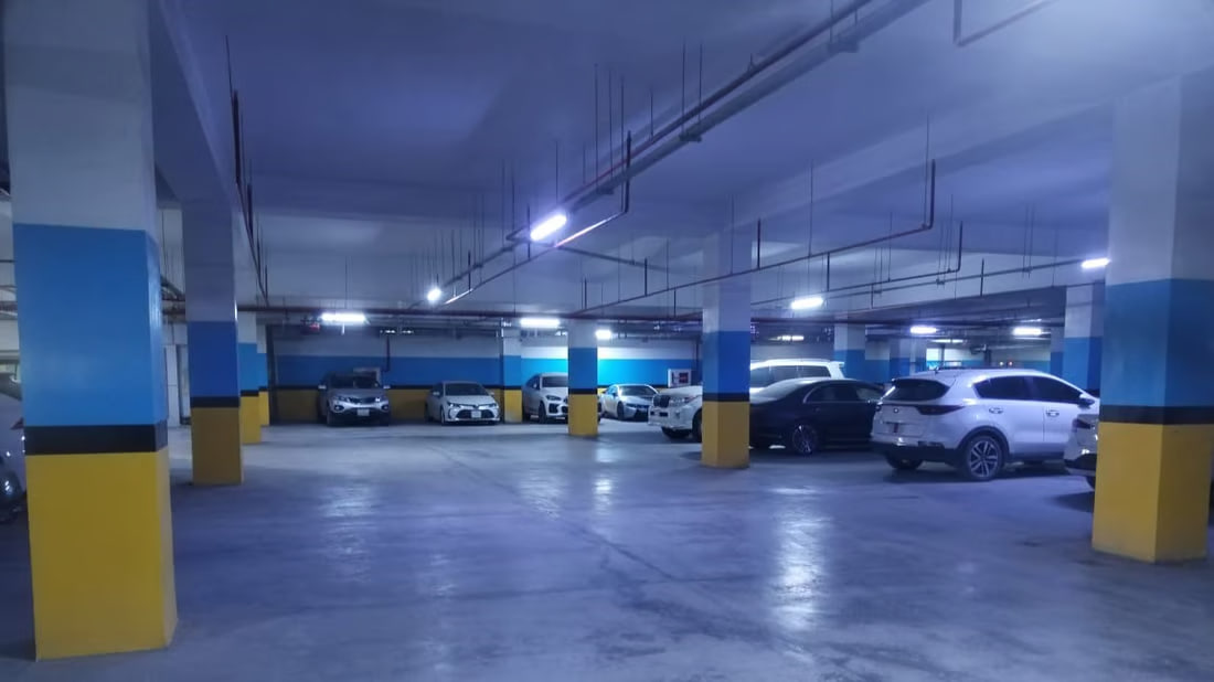 Exclusive residential complexes under construction in Baghdad’s green zone