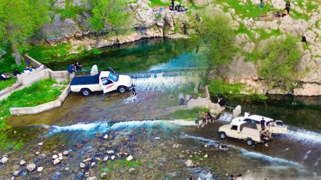 شوێنێكی گه‌شتیارى هه‌ڵه‌بجه‌ كراوه‌ته‌ شوێنى شوشتنى ئۆتۆمبێل