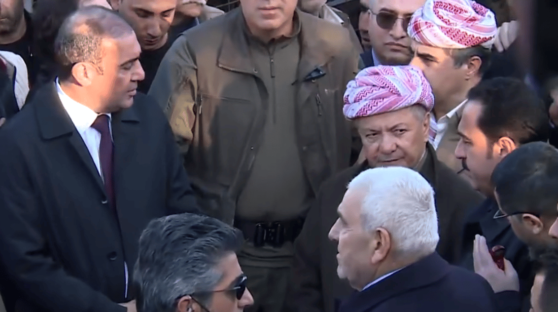 صور: بارزاني يحضر مراسيم تشييع ضحايا القصف الإيراني على أربيل