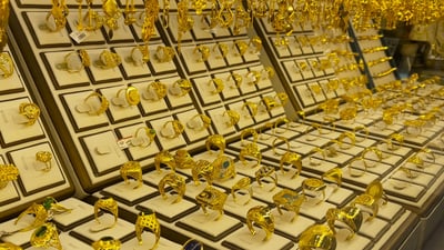 نرخى زێڕ بەرزتر بووەوە