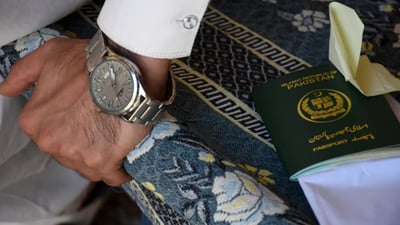 ئیمارات هەزاران کرێکاری پاکستانیی شیعە دیپۆرت دەکاتەوە