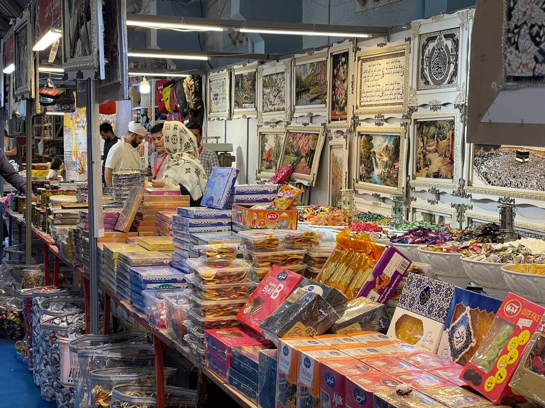 بضائع من بريطانيا وباكستان في النجف.. عطور اليمن يعجبها ذوق العراقيين