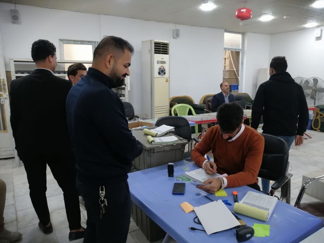 93% من ناخبي بابل استلموا بطاقاتهم والمفوضية تتوقع مشاركة كبيرة