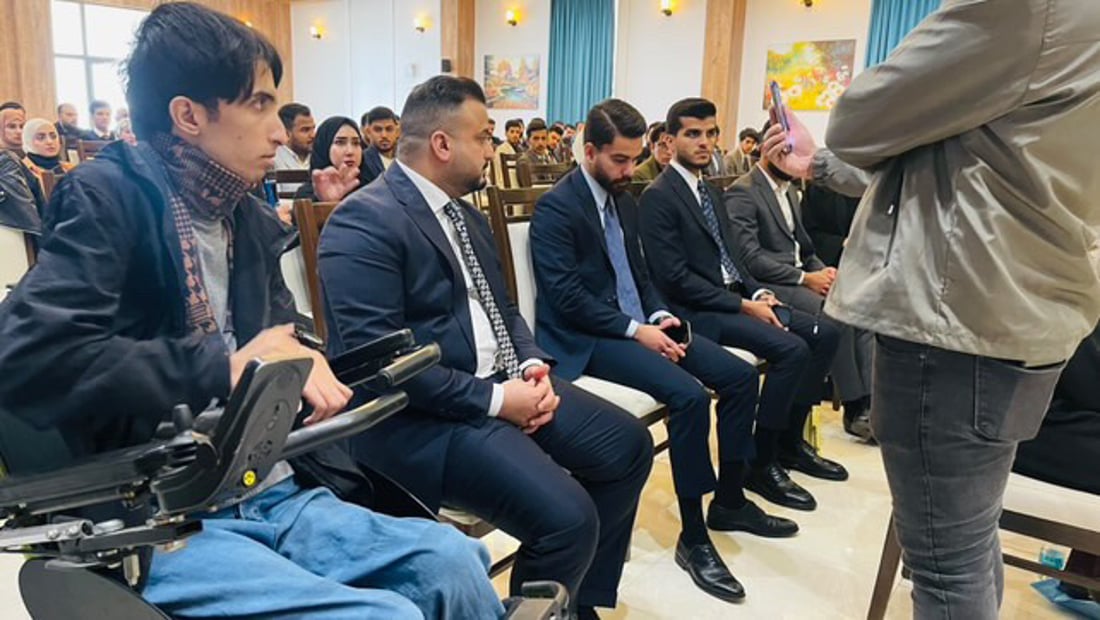 النجف: 3 آلاف معتقل من ناشطي تشرين.. تقرير ندوة “أوما” بحضور سجاد سالم