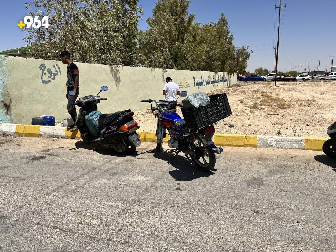 الشرطة تتدخل لتنظيم التزود بالوقود في حديثة.. مولدات المنازل رفعت الاستهلاك (صور)