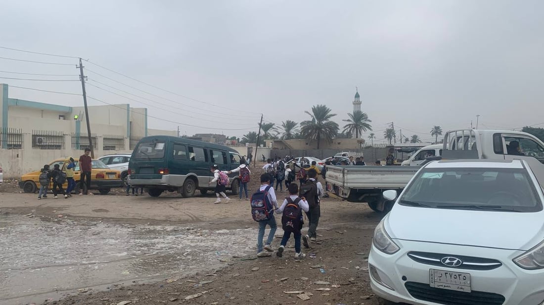 مختار هور رجب يتدخل.. سائقو باصات المدارس يحتكرون الخطوط وينسون الطلاب!