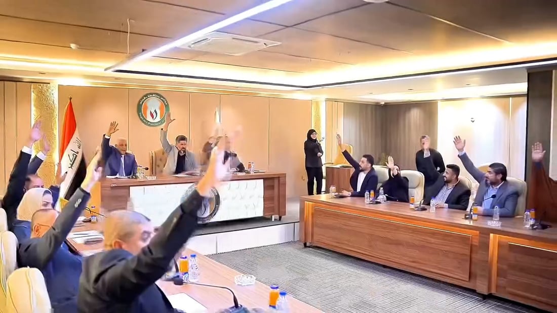 انقسام داخل ائتلاف المالكي حول إقالة العلوي.. تراشق بيانات وصمت من المحافظ الجديد