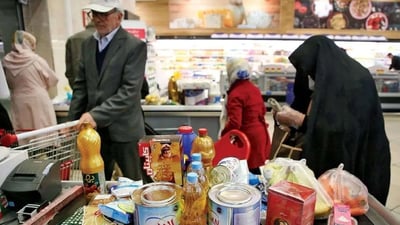 ئێران قۆناغێکی نوێی “کۆبۆنی ئەلیکترۆنی” راگەیاند؛ 1 ملیۆن تمەن بۆ هەر کەسێک