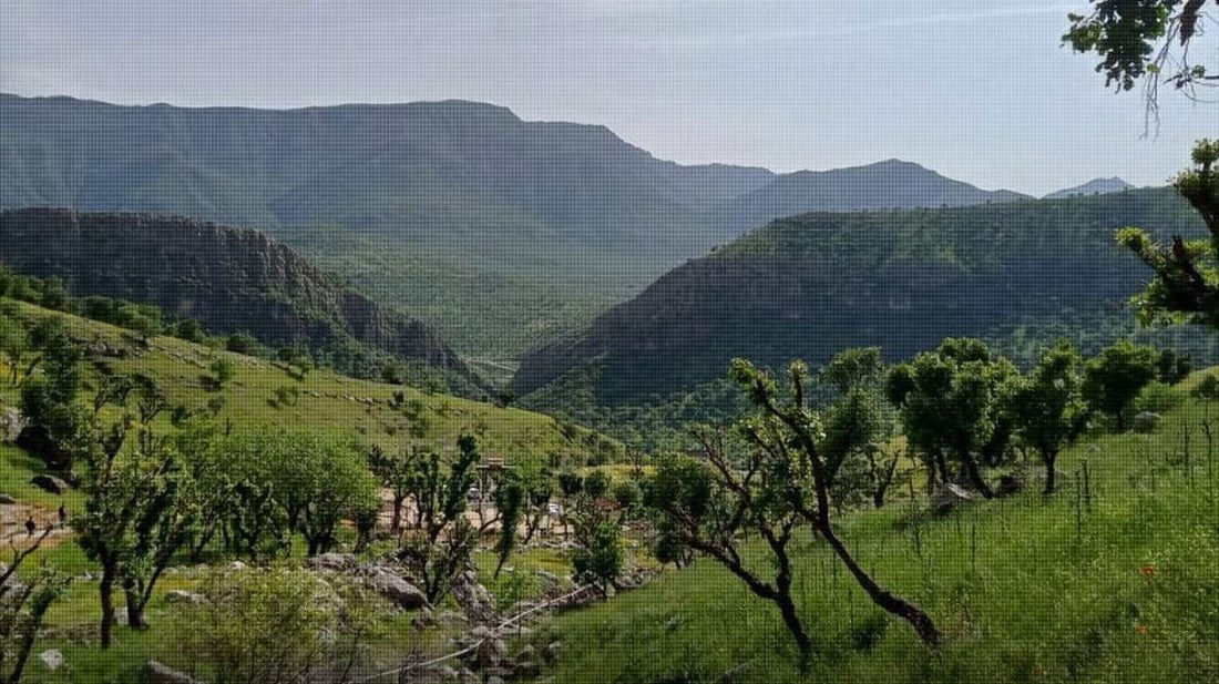 الركاب نجوا بأعجوبة.. مسيّرة تستهدف سيارة شمال أربيل