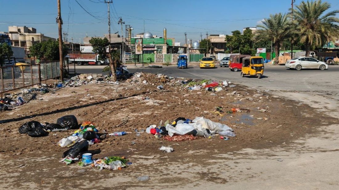 مشكلة أمام جامع فاطمة الكلابية في الحبيبية.. البلدية تعتذر عن دخول الشوارع الضيقة