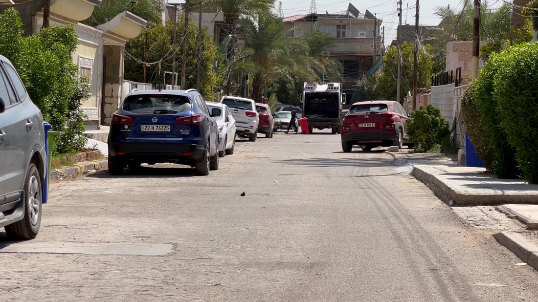 فيديو: تبليط “المصافي” تأخر والأهالي منزعجون من الزحام.. البلدية لديها حل ترقيعي