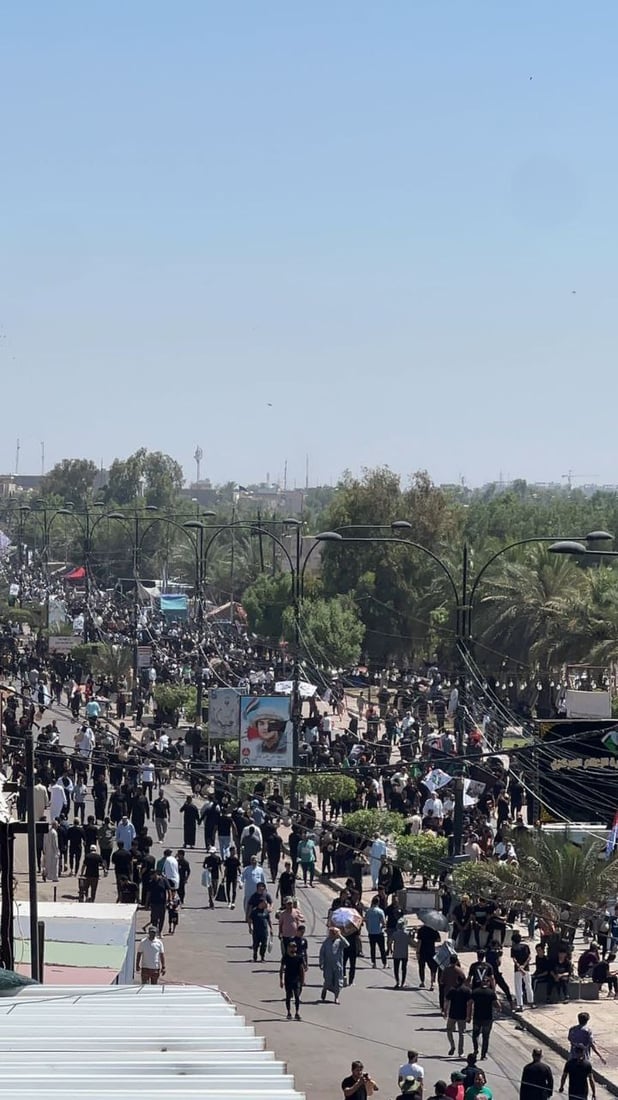 صور من بغداد الكرخ: الصدريون يحتشدون في الشعلة لأداء صلاة الجمعة الموحدة