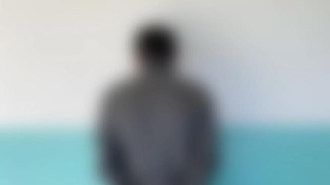 دزێک بڕێک پارە و مۆبایلێکی لەناو ماڵێکدا دزی؛ دەستگیر کرا