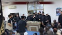 صور: مشاية أفريقيا يزورون الصدر في مرقد والده