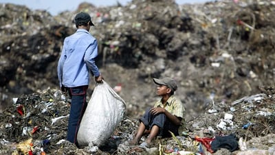 بابل: بتر يد طفل وإصابة آخر بانفجار عبوة ناسفة تحت أكوام النفايات