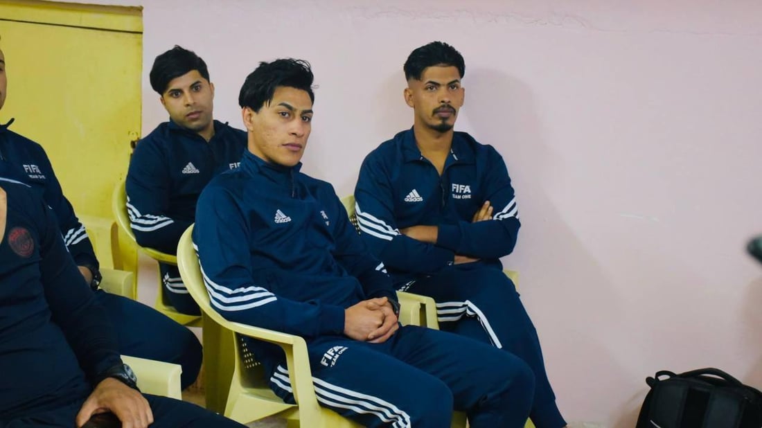 صور: الحكم البصري البارز حسين فلاح يدرّب الشباب في خور الزبير 3 أيام