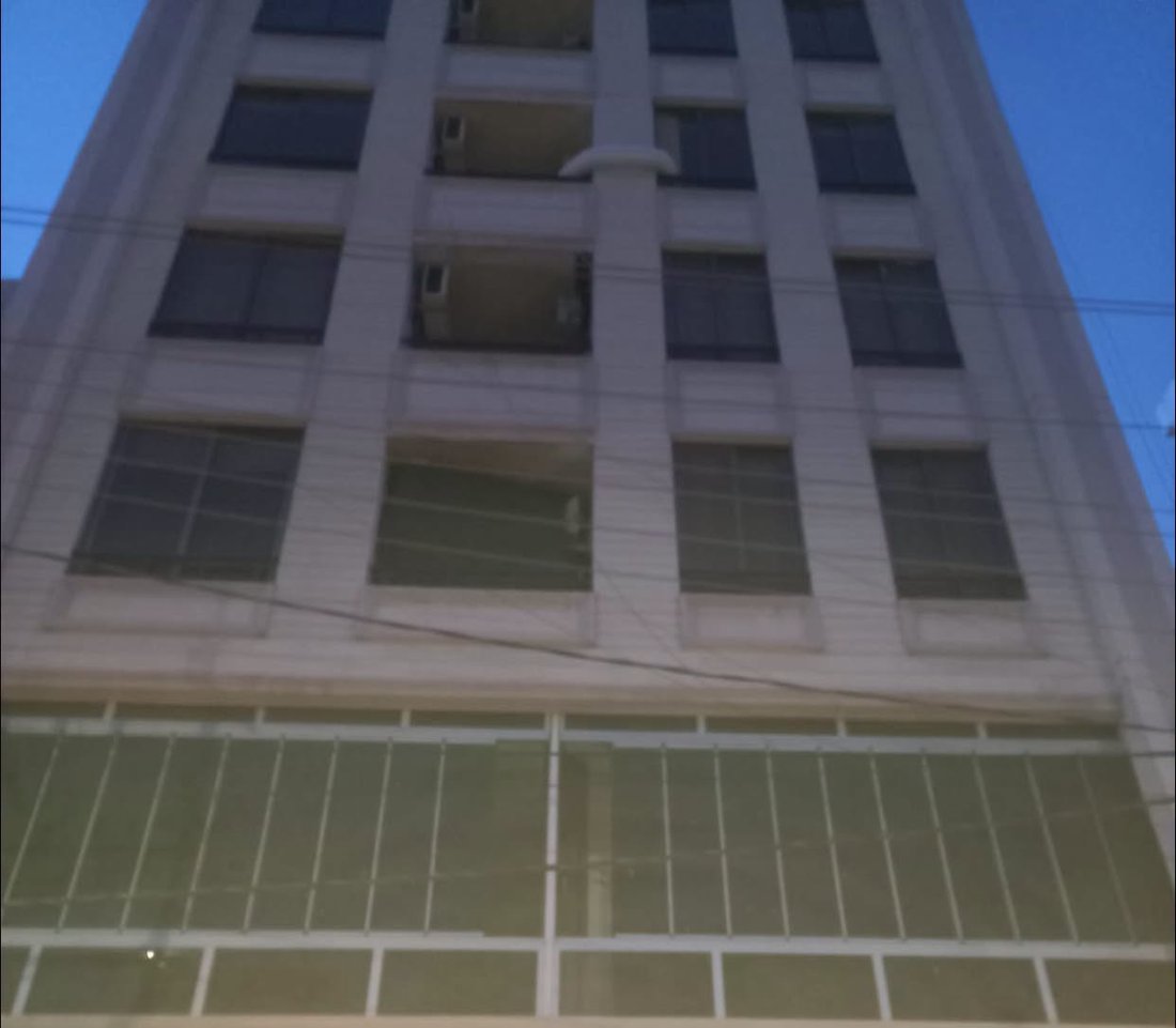 لە زاخۆ باڵەخانەیەک ئاگریگرت و شوقەیەک سووتا