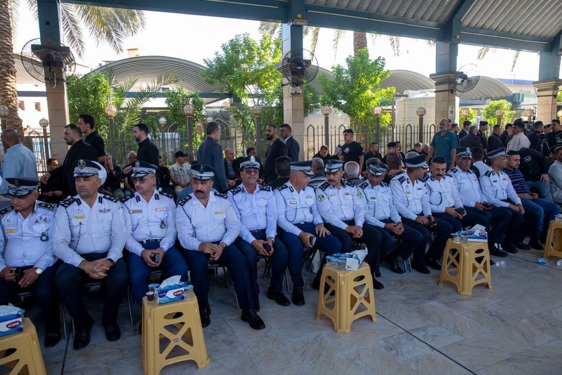 فيديو: وكلاء المرجع السيستاني يستقبلون التعازي بنصر الله بين الحرمين في كربلاء