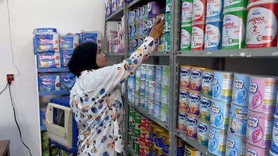 العشائر غادرت الأفكار القديمة.. أول سيدة في أبو غريب تفتح متجراً لمستلزمات للأطفال