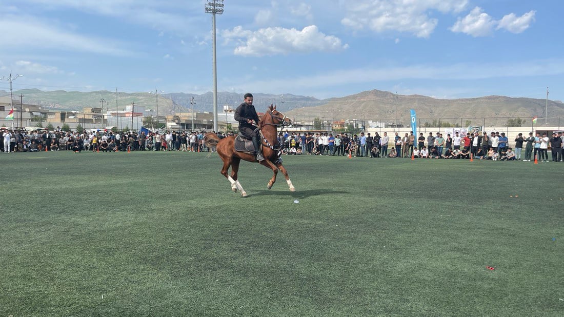 ئێوارەى هەینى ئەسپەکان لە دەربەندى رانیە دەبن