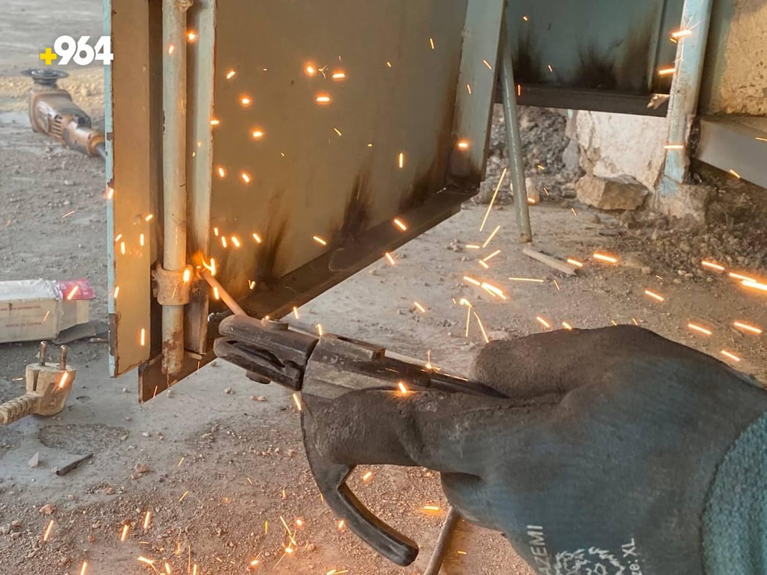 صور من شارع “الجري” في هيت: التجار استثمروا فترة الإغلاق لتأهيل محالهم