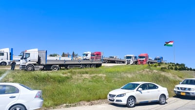 شۆفێرانی بارهەڵگری قیر لە عەربەت گردبوونەوە