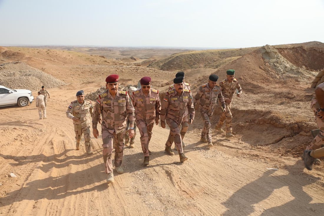 صور من صلاح الدين: رئيس أركان الجيش يصل إلى “قوري الشاي”