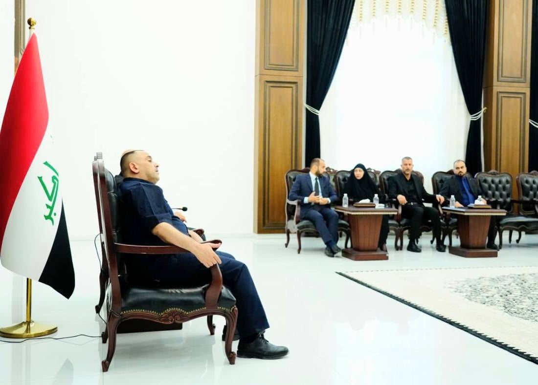 المحافظ والوزير والمسؤولون مجتمعون في كربلاء من أجل الكهرباء قبل الأربعينية