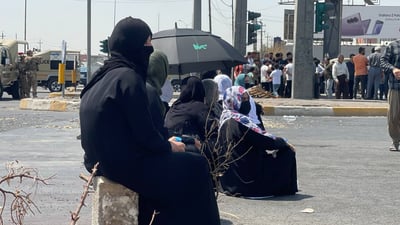 هاوڵاتیانی بەهاری كۆن لە هەولێر شەقامی 100مەترییان گرت و گردبوونەوە 