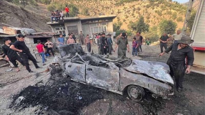 سپرایەک دوو ئۆتۆمبێلی سووتاند