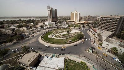 Clear skies in central Iraq, light rain and dust forecast elsewhere