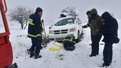 لە بە‌غداوە هاتن و لەناو بەفری چۆمان گیریانخوارد