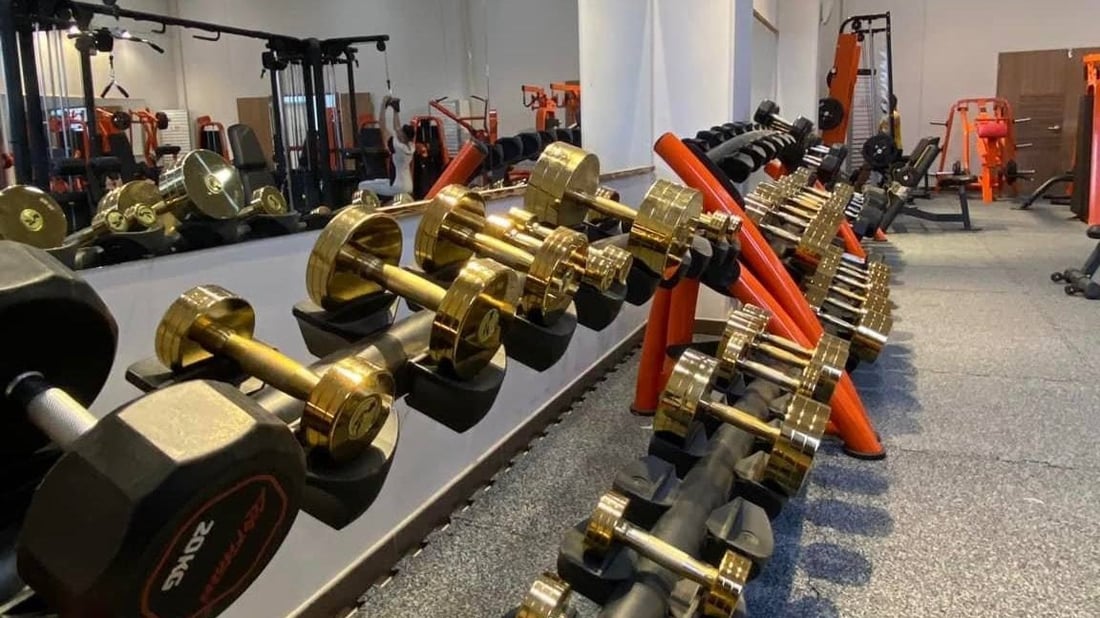 صور: مسبح ورياضة ومدربون في بسماية.. لا تذهبوا إلى بغداد ونحن نعمل 24 ساعة