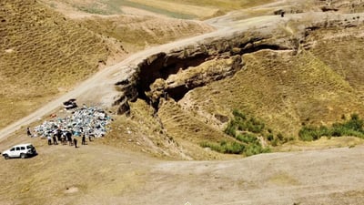  لە تەقتەق شوێنێک نییە بۆ فڕێدانی خۆڵ و خاشاک