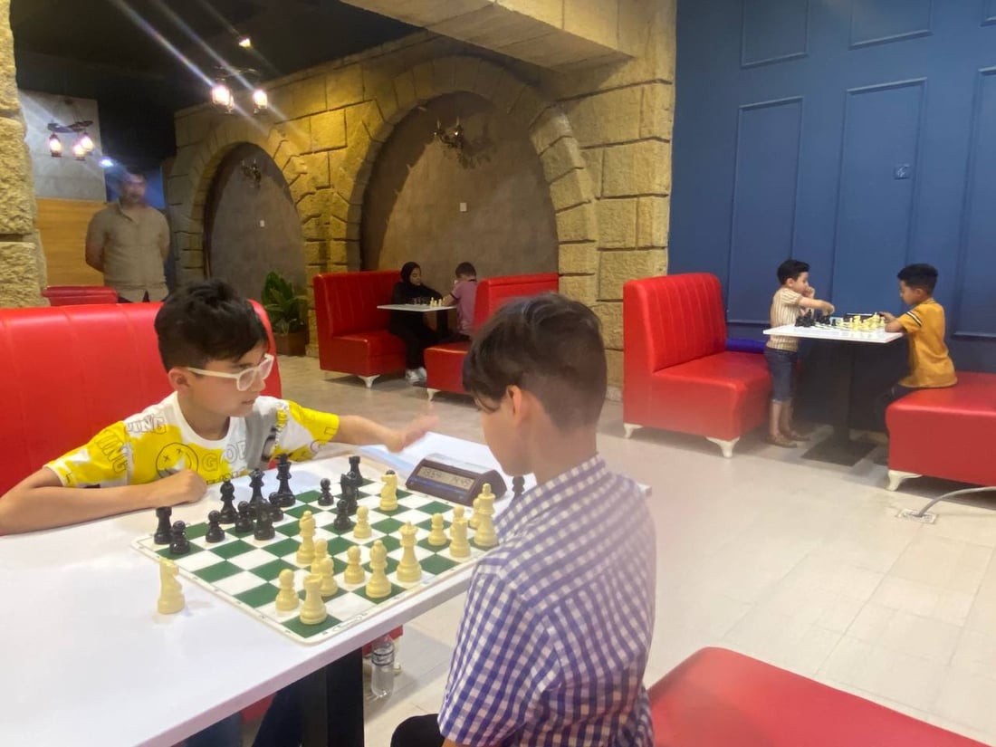 صور: الناصرية تستثمر اجازة العيد لاكتشاف مواهب الشطرنج لدى البنات والأولاد