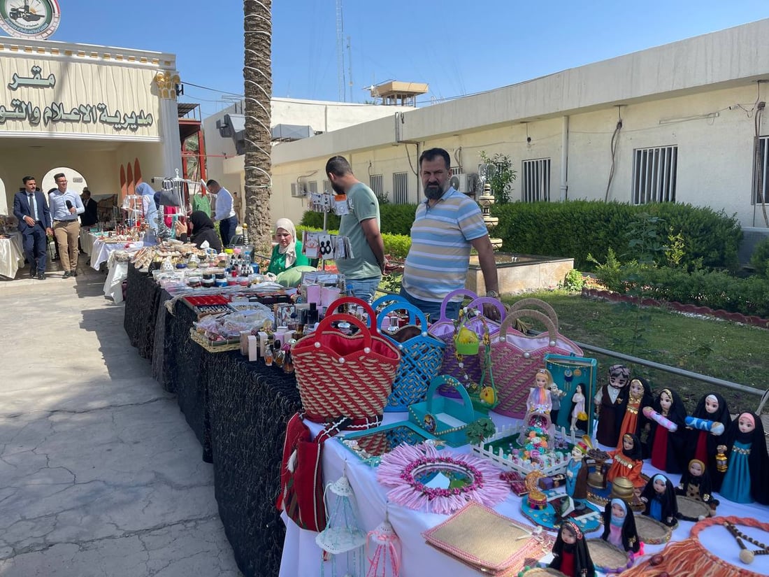 بالموناليزا وأم كلثوم.. الدفاع تفتتح بازاراً خيرياً في مقر التوجيه المعنوي (صور)