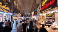 كاتب سعودي شهير يبيع كثيراً في النجف.. تقديرات بورصة ال