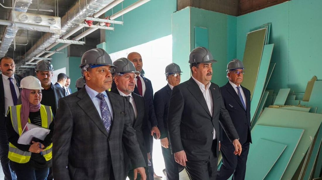 السوداني يشرف على مشروع مستشفى الفضيلية المتلكئ في بغداد
