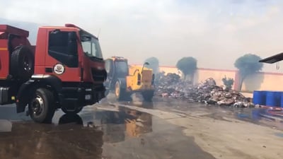 كارگه‌ سوتاوه‌كه‌ى هه‌ولێر له‌رێگه‌ى په‌ره‌مێزه‌وه‌ ئاگرى گرتووه‌