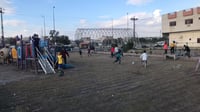 حي الجهاد منزعج من مباريات الكرة في الحدائق الجديدة.. ه...