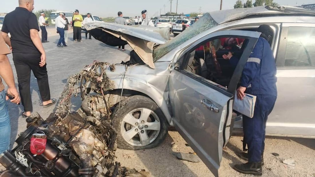 السيارات تهشمت بالكامل.. مصرع ضابط ومنتسب وسيدة إيرانية في حادث العزيزية