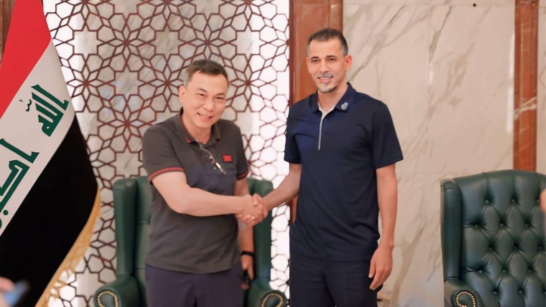 رئيس الاتحاد الفيتنامي يشكر يونس محمود على حفاوة الاستقبال في البصرة