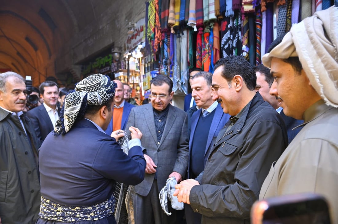 ژماره‌یه‌ك كونسوڵ و نێرده‌ی دیپلۆماسیی وڵاتان له‌ بازاڕی هه‌ولێر پیاسه‌یان كرد