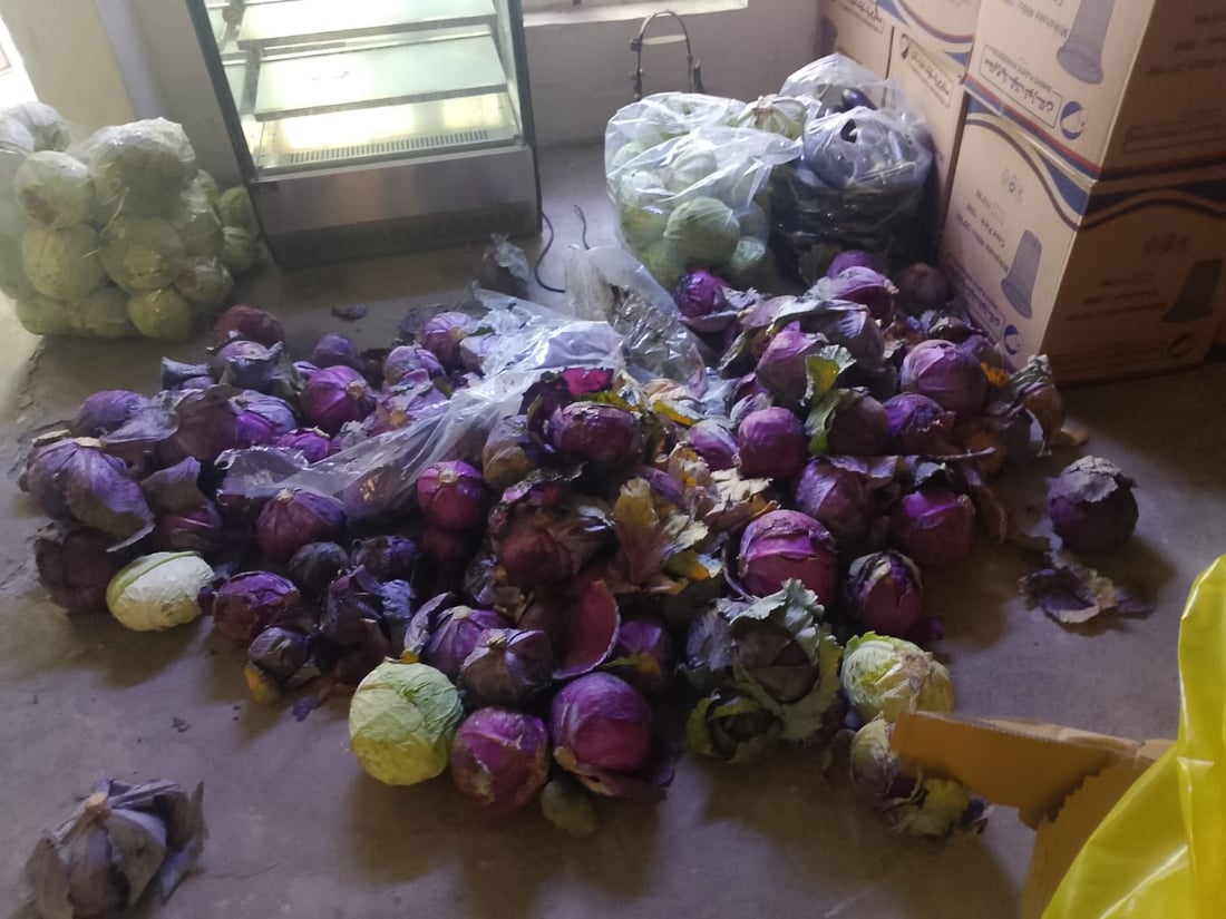 دەیان کیلۆ قیمە و قەرنابیتی خراپبوو لە دوکان دەستی بەسەرداگیرا